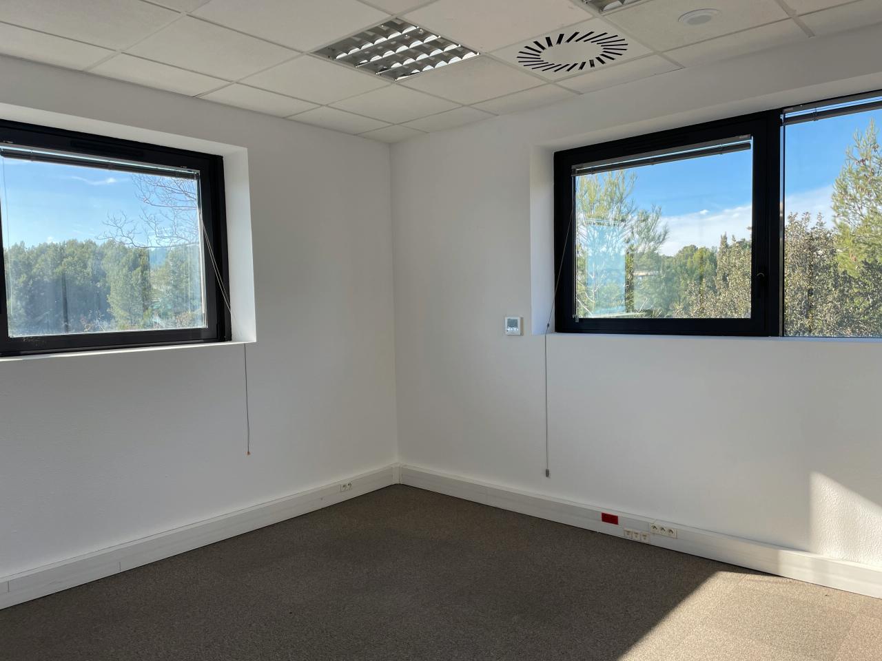 Bureau Aix-en-Provence 526m² Location bureau Aix-en-Provence Bouches-du-Rhône OLBUR2114931 13
